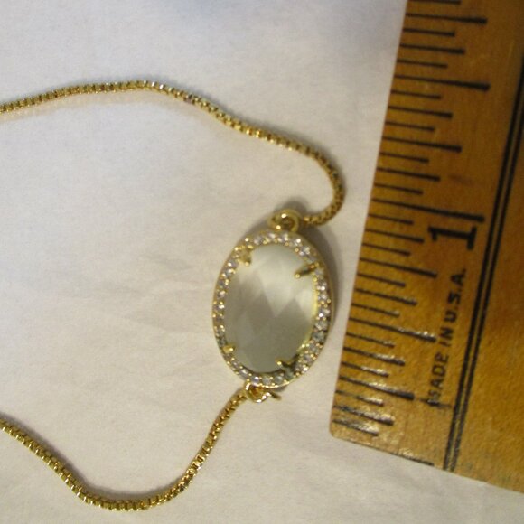 New NWOT Rachel Zoe Adjustable White Oval Faceted Faux Gemstone - Picture 3 of 4
